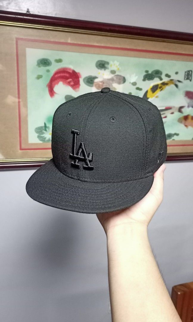 LOS ANGELES DODGERS (Category: Caps & Hats) located in Bulacan. Submitted by capscene (Listing ID 1463598215, Image 1). Description: LOS ANGELES DODGERS (Triple Black) Size: 7 3/4 •Excellent condition •100% wool •100% legit -₱1,550 only DM SA FB PAGE: "Cap $cene" 📥.