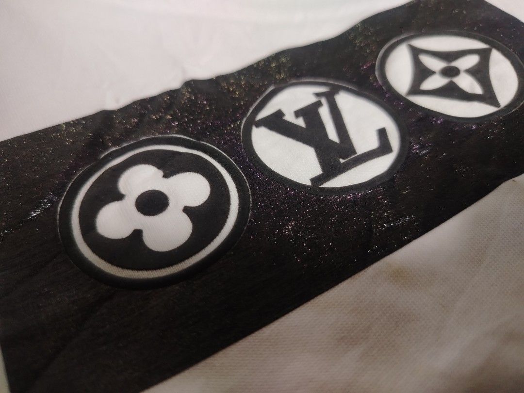 LOUIS VUITTON (Category: Tshirts & Polo Shirts ) located in Roxas City. Submitted by hd_thriftshop (Listing ID 1463695171, Image 3). Description: Dimension WIDTH : 22.5 LENGTH : 30.5 VERY GOOD CONDITION XL.