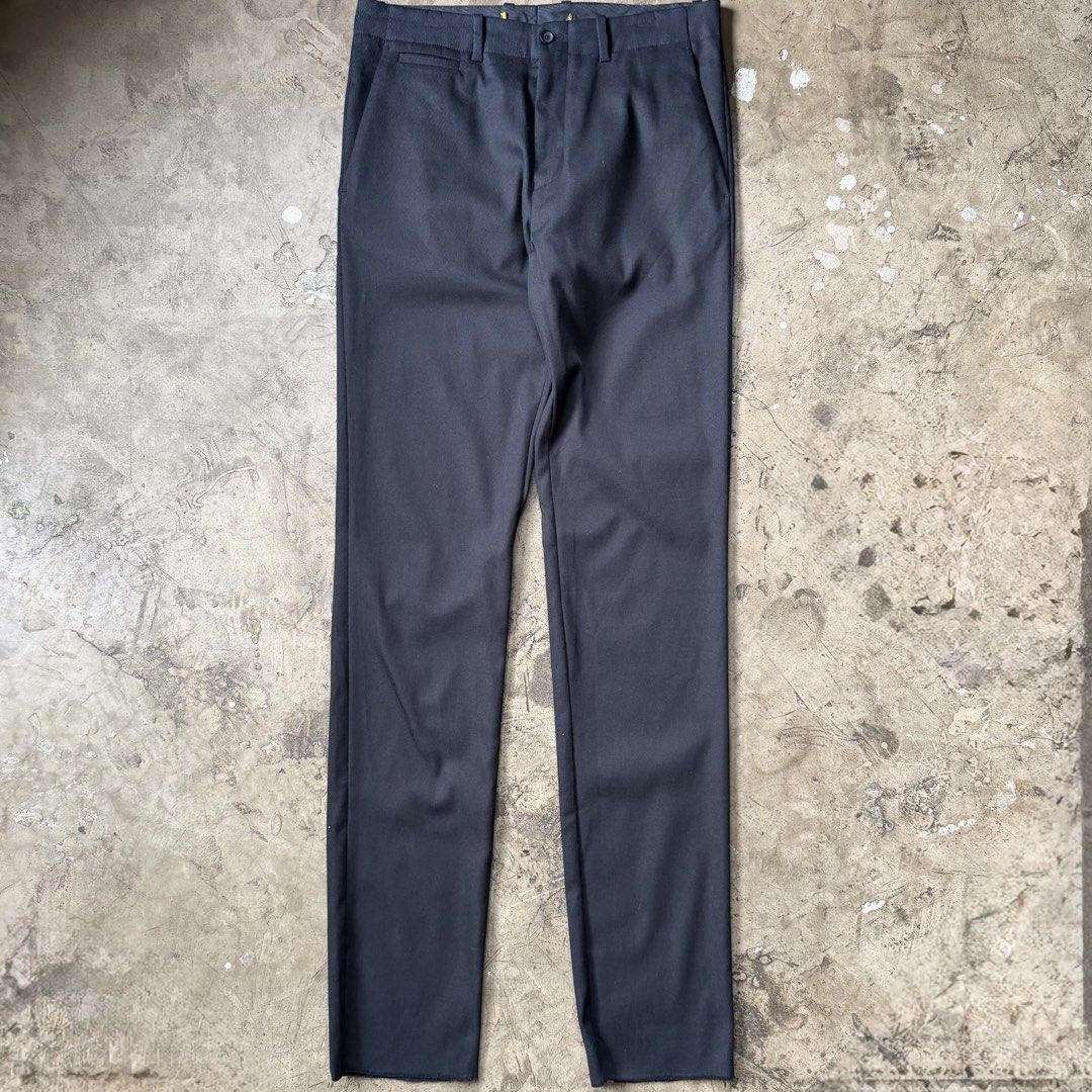 Louis Vuitton - Uniformes Trouser Pants (Category: Trousers) located in Cavite. Submitted by 4118.ph (Listing ID 1463657923, Image 1). Description: No size on tag Fits 30-32 Excellent condition Cut main label Waist 16” Length 46” Inseam 36” Leg opening 6.5”.