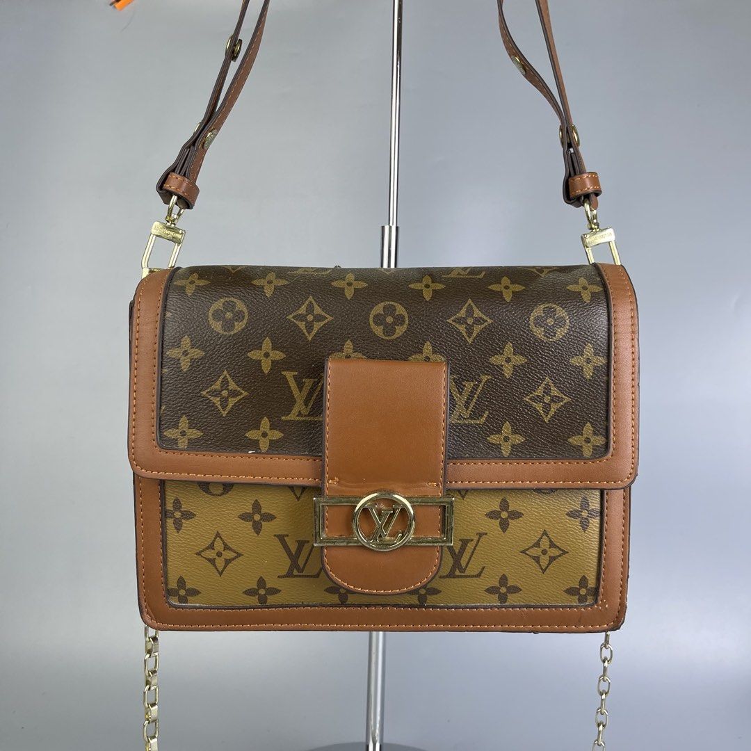 Louis vuitton bag (Category: Luxury Bags & Wallets) located in San Fernando. Submitted by sapatusannisean (Listing ID 1463667066, Image 1). Description: .