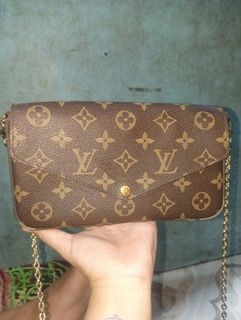 (Category: ) located in . Submitted by feliajenny76751 (Listing ID 1463646201, Image 1). Description: .
