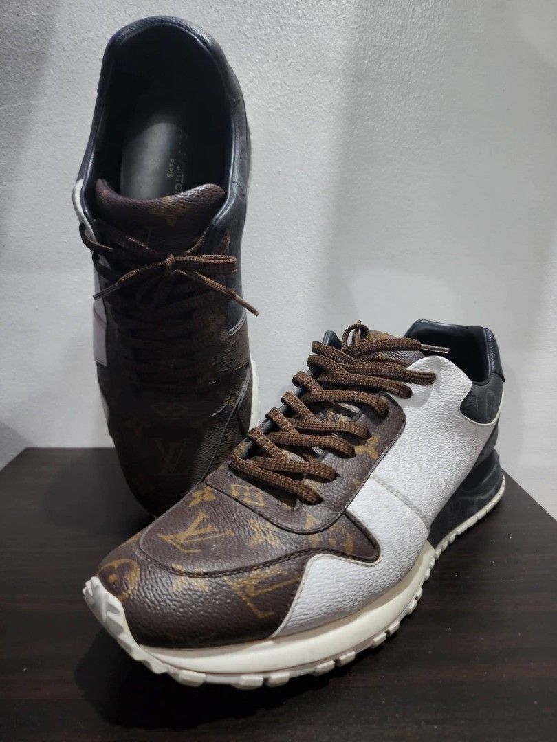 Louis Vuitton Monogram Sneakers (Category: Casual Shoes) located in Manila. Submitted by vine_branhces (Listing ID 1463640708, Image 1). Description: - Classic Louis Vuitton monogram sneakers - Color: Brown and White - Style: Lace-up - Comfort: Perfect for everyday wear - Collection: A great addition for any LV enthusiast.