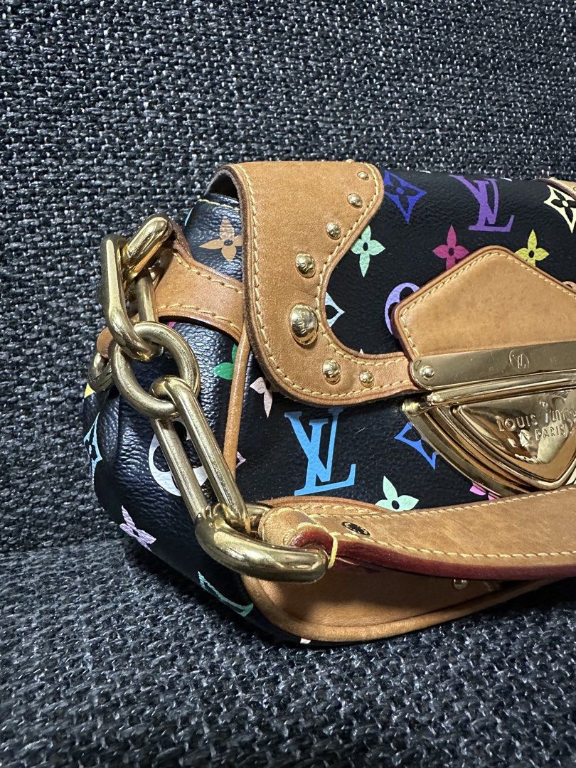 Louis vuitton x murakami bag (Category: Luxury Bags & Wallets) located in Atok. Submitted by fullroom.dgs (Listing ID 1463584959, Image 3). Description: Louis vuitton x murakami bag authentic rank a to ab.