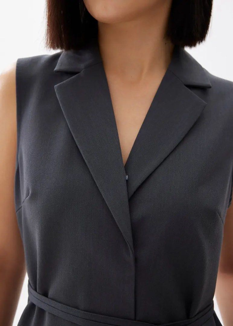 Love Bonito Tailored Collared Column Mini Dress - Grey (Category: Dresses) located in General Trias. Submitted by irezumiclo (Listing ID 1463678498, Image 3). Description: Used once Small Soldout online and in stores Rfs: lost weight.