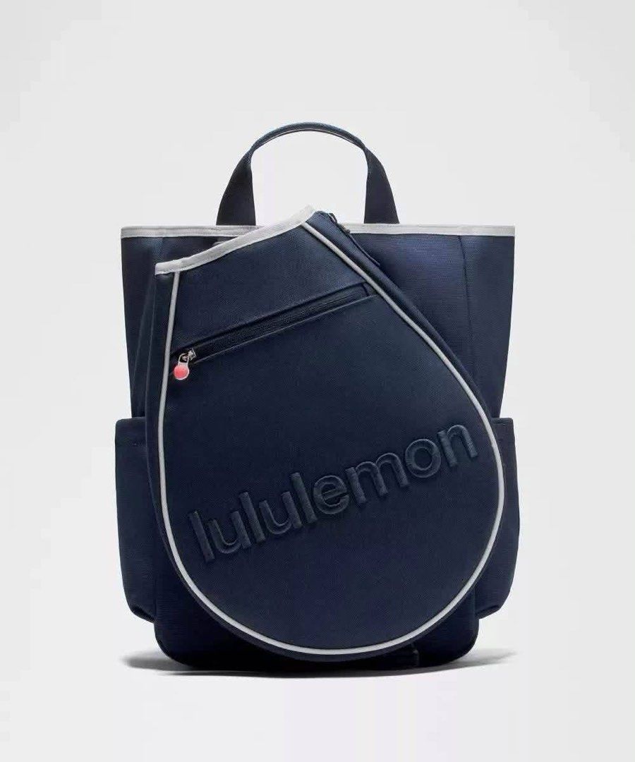Lululemon Racket Bag 19L (Category: Shoulder Bags) located in Manila. Submitted by mypshopp (Listing ID 1463653810, Image 3). Description: With ecobag 🇻🇳 premium 💯 Actual pic posted !! .
