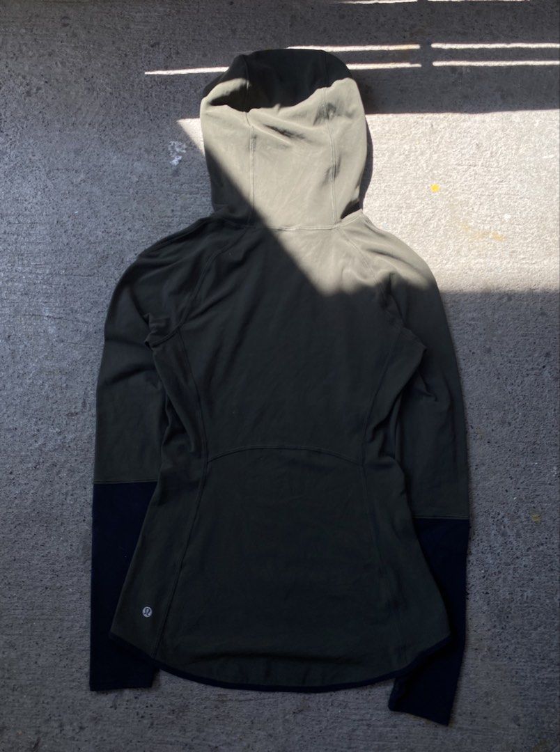 Lululemon Shape Up Pullover (Nulu) Dark Olive / Black (Category: Activewear) located in Kalibo. Submitted by bryaninosa20819 (Listing ID 1463571519, Image 3). Description: Lululemon Shape Up Pullover (Nulu) Dark Olive / Black Dimes : 16x27 Excellent Condition Color Rate 10 Need Wash Location : Kalibo, Aklan 📩📩📩📩.