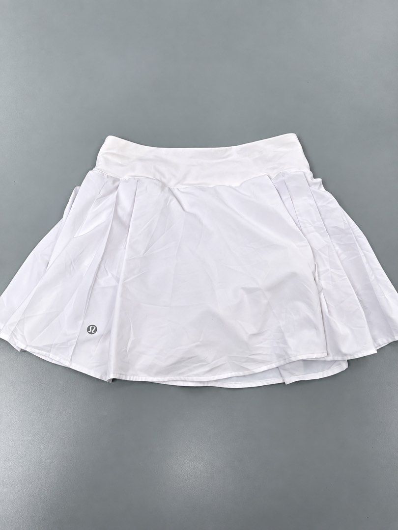 Lululemon White Tennis Skirt (Category: Activewear) located in Cabanatuan. Submitted by doelly1221 (Listing ID 1463719345, Image 2). Description: - White Lululemon tennis skirt - Size 2 - Pleated design - Comfortable waistband - Versatile for tennis or everyday wear - 26-28 via tape measure.