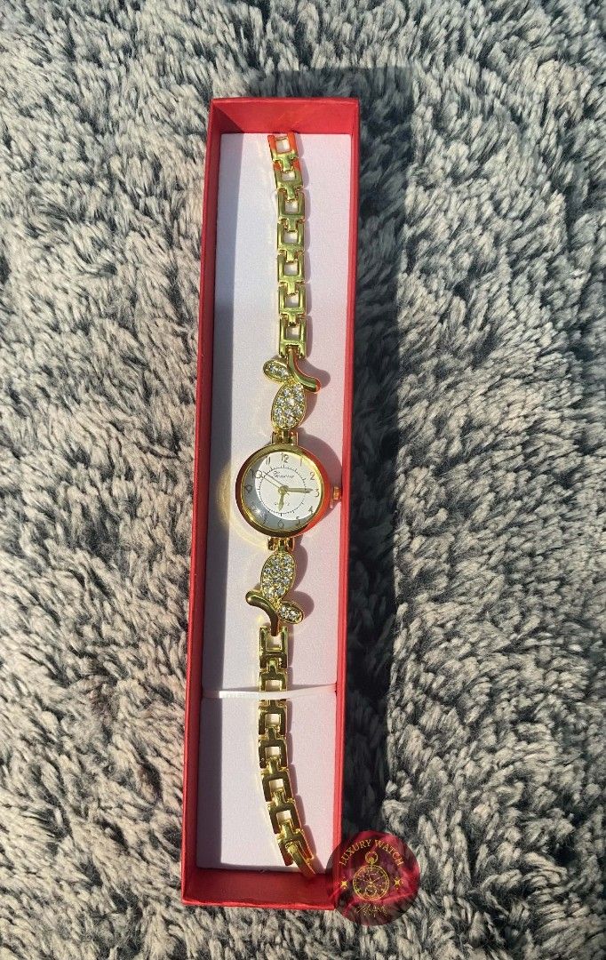 Luxury Watch (Category: Luxury Watches) located in Manila. Submitted by minkyyx (Listing ID 1463716080, Image 1). Description: .