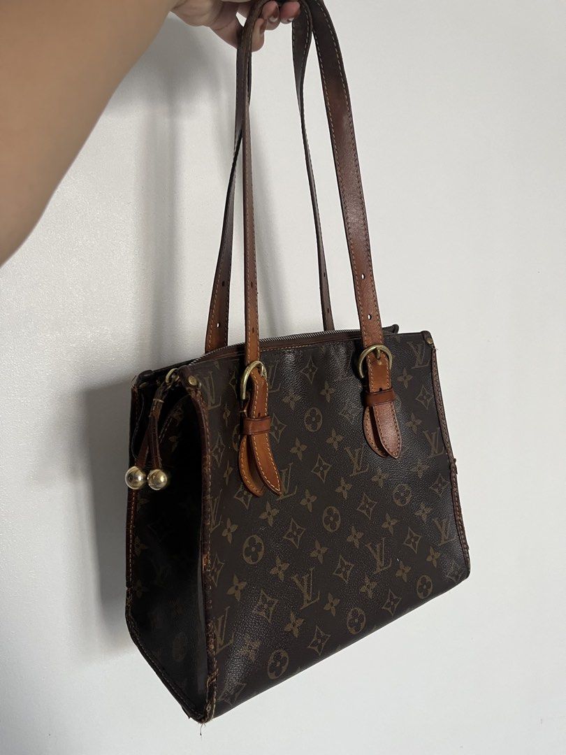 LV Palermo Bag (Category: Tote Bags) located in Manila. Submitted by kcdbengil234745 (Listing ID 1463600569, Image 1). Description: .