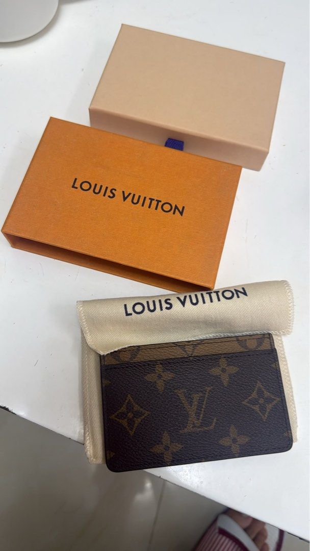 LV wallets （分類：手袋及銀包）位於 Hong Kong。 由 74968 提交（商品編號 1463614535，圖片 3）。簡介： 全新有盒無單，人地送。