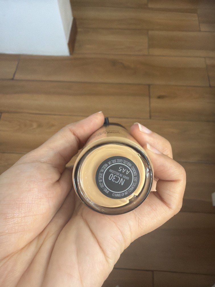 Mac foundation nc30 (Category: Makeup) located in Quezon City. Submitted by destashingmycloset (Listing ID 1463577277, Image 2). Description: .