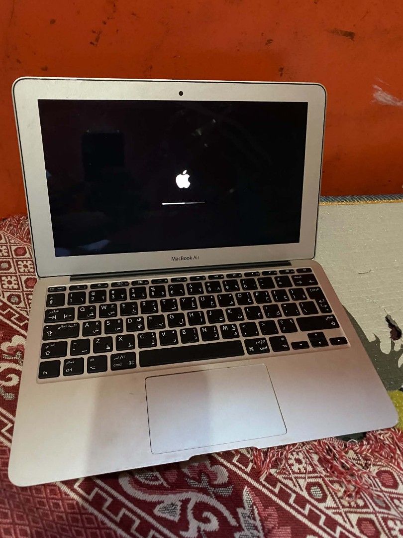 MacBook Air 11-inch (Early 2015) (Category: Laptops & Notebooks) located in Manila. Submitted by chris122805 (Listing ID 1463594181, Image 2). Description: System Specifications: • Model: Apple MacBook Air 11-inch (Early 2015) • Processor: 1.6 GHz Dual-Core Intel Core i5 • Memory: 4 GB 1600 MHz DDR3 RAM • Graphics: Intel HD Graphics 6000 1536 MB • OS: macOS Sierra (10.12.6) I can update to the maximum compatible for you if you want • Storage: 128