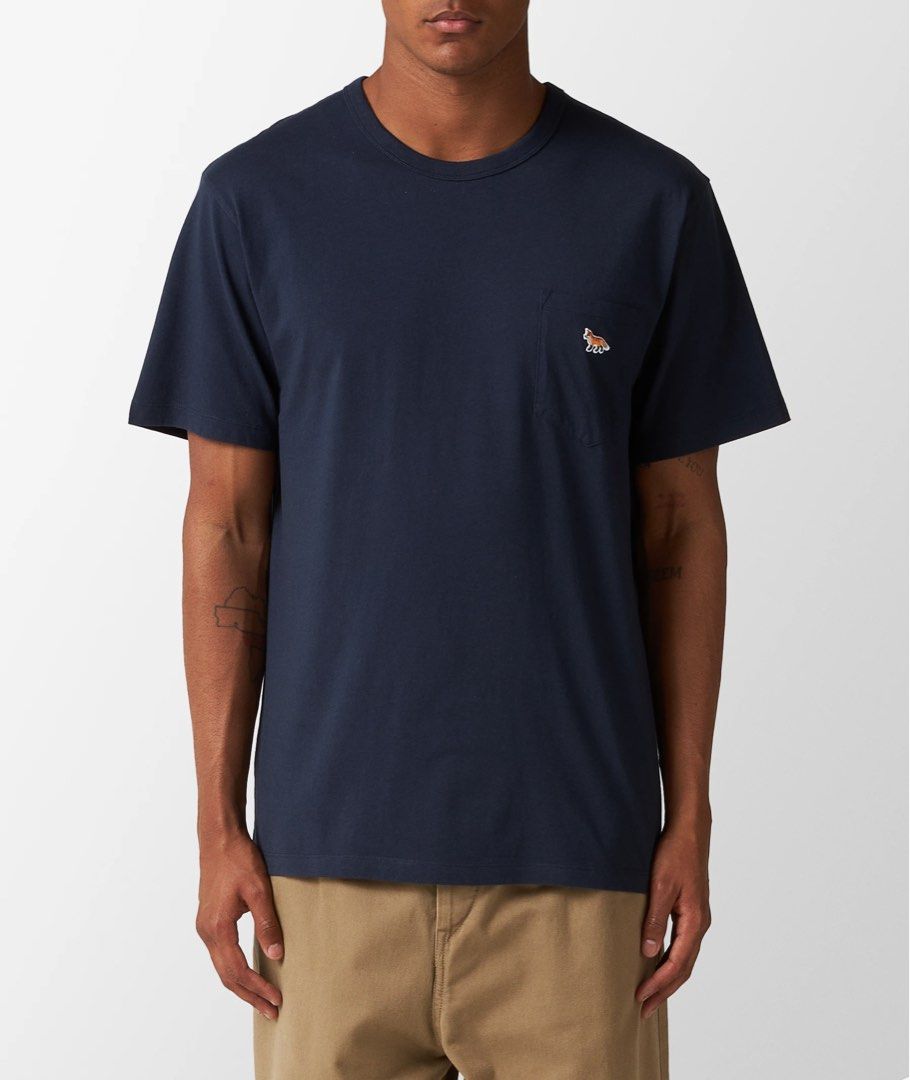 Maison Kitsune Fox Patch Pocket Tee (Category: Tshirts & Polo Shirts ) located in Tacloban City. Submitted by calix.on (Listing ID 1463686159, Image 1). Description: Maison Kitsune Fox Patch Pocket Tee color may vary due to lighting size xl width 22 length 30 excellent condition no flaws.