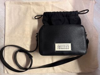 （分類：）位於 。 由 samtoshairthk 提交（商品編號 1463680524，圖片 1）。簡介： 。