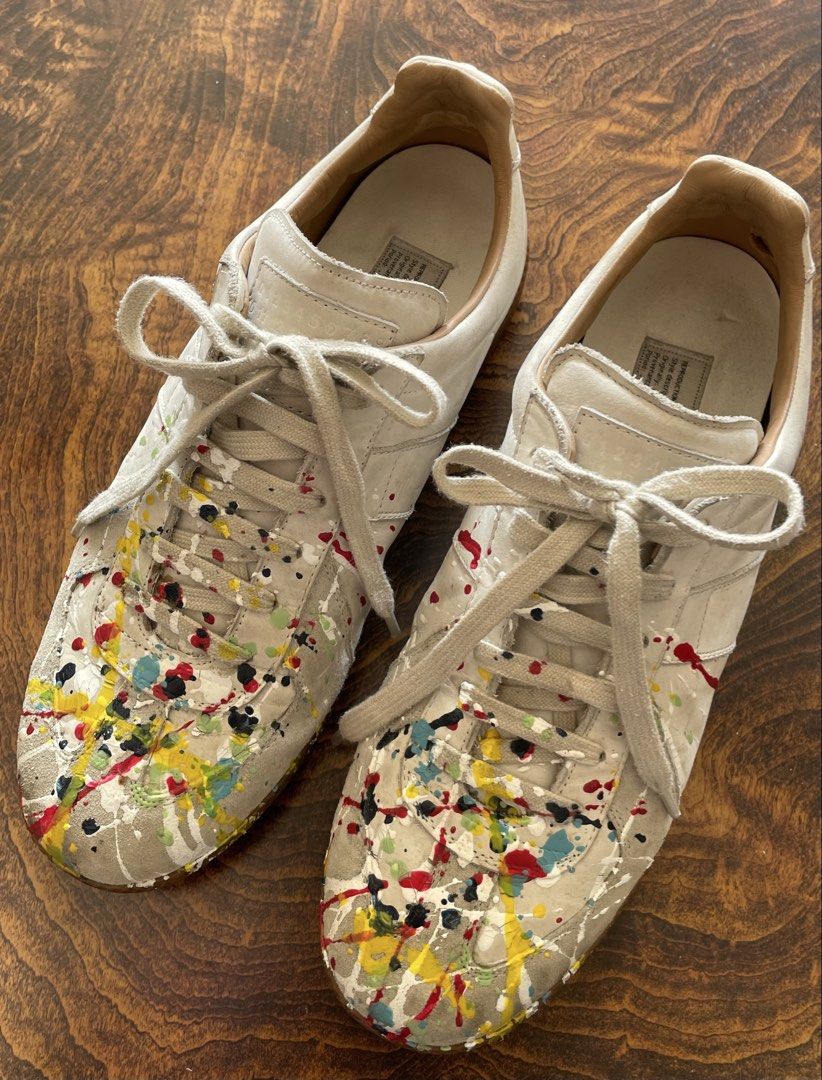 Maison Margiela Replica Paint Splatter Sneaker (Category: Sneakers) located in San Fernando. Submitted by larchivefeminine (Listing ID 1463584710, Image 2). Description: Maison Margiela Replica Paint Splatter Sneaker GOOD CONDITION Signs Of Wear (see photos) No major flaws Calfskin SIZE 41 on Tag .