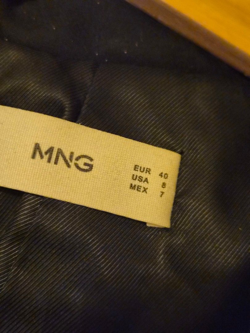 Mango Black Blazer (Category: Coats, Jackets and Outerwear) located in Manila. Submitted by declutter_moby (Listing ID 1463697501, Image 2). Description: - Classic black blazer from Mango - Single button closure - Two front pockets - Fully lined interior - Versatile for work or a night out.