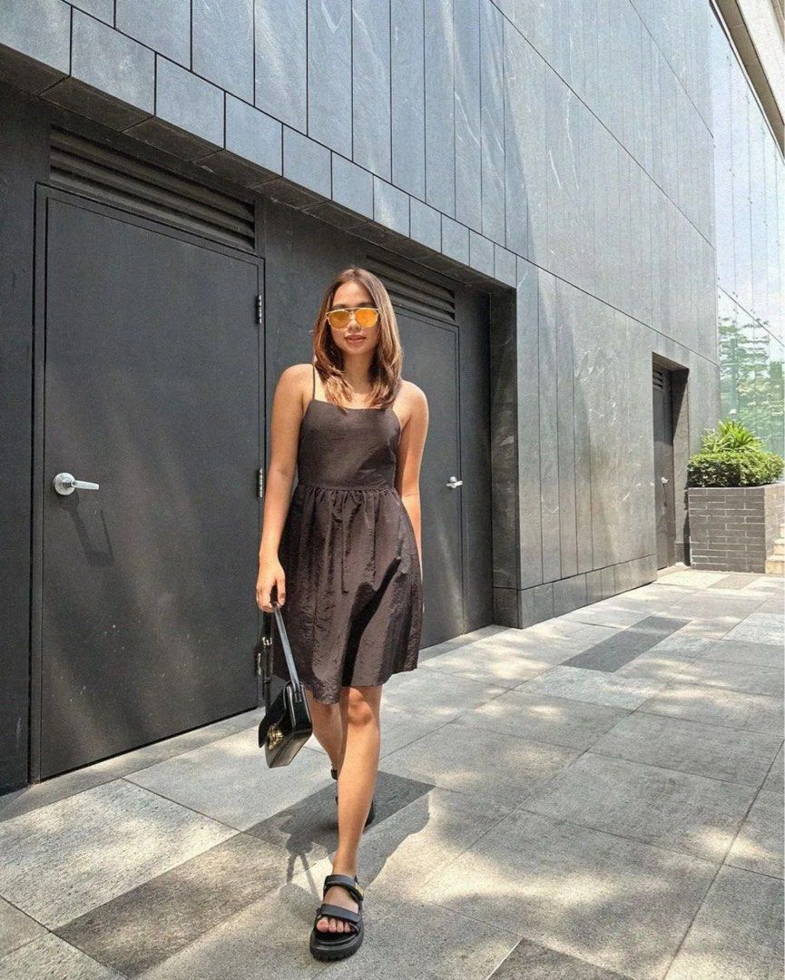 Mango Dress (Category: Dresses) located in Quezon City. Submitted by thriftypat (Listing ID 1463696636, Image 1). Description: - Same dress as Bella Racelis -Cute black mini dress - Spaghetti straps - Square neckline - Elasticated waist - Flowy skirt - Lightweight fabric - Perfect for casual outings or dressing up - Easy to style with sandals or heels.
