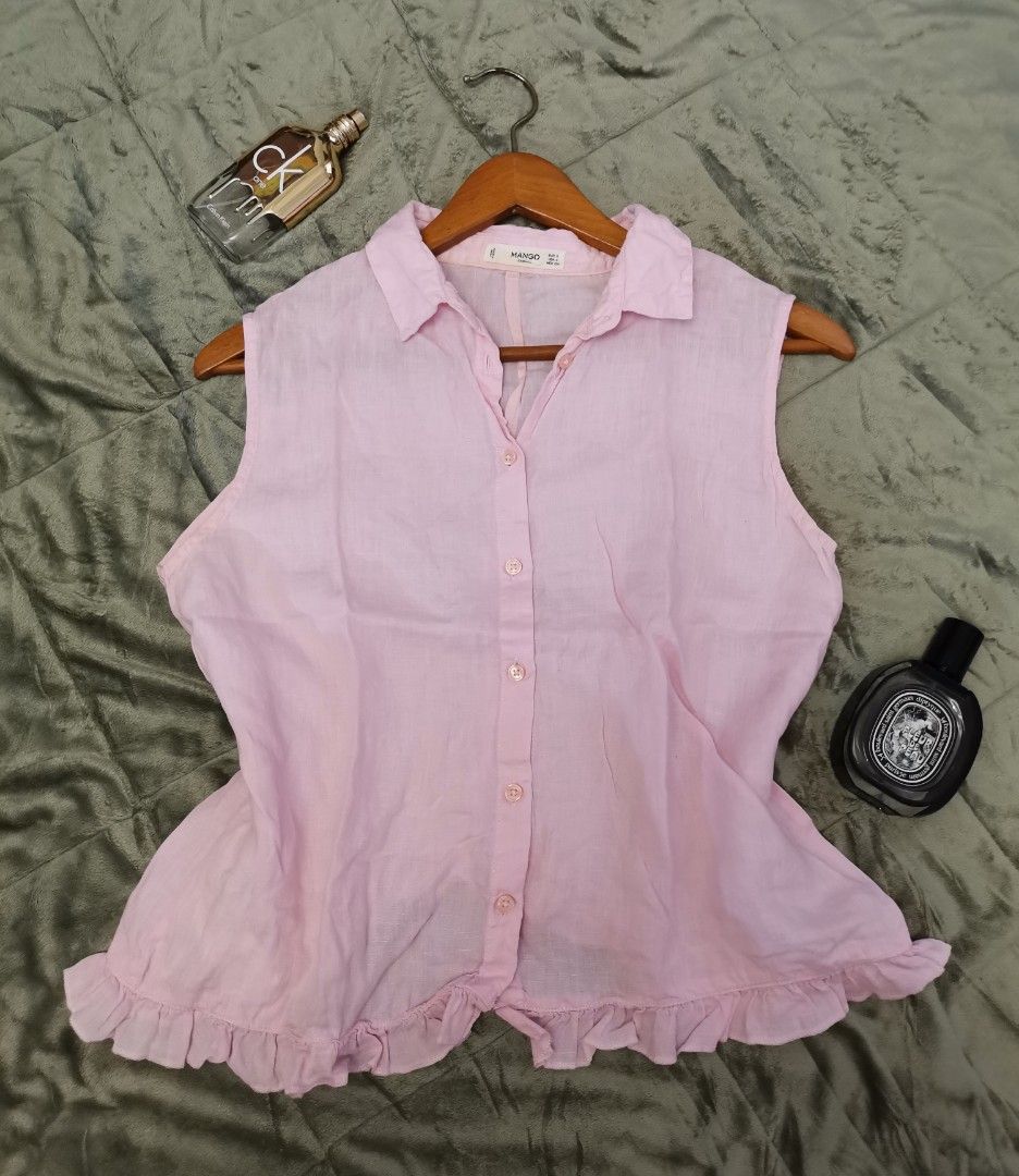 Mango top (Category: Sleeveless) located in Quezon City. Submitted by closetnikikay (Listing ID 1463690245, Image 2). Description: .