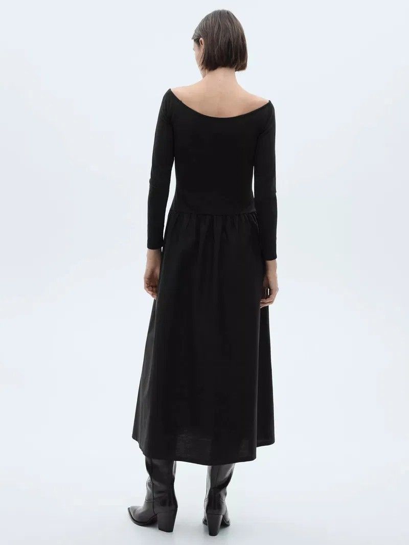Mango Valvina Black Dress (Category: Dresses) located in Pagudpud. Submitted by altheacee063978 (Listing ID 1463678943, Image 2). Description: .