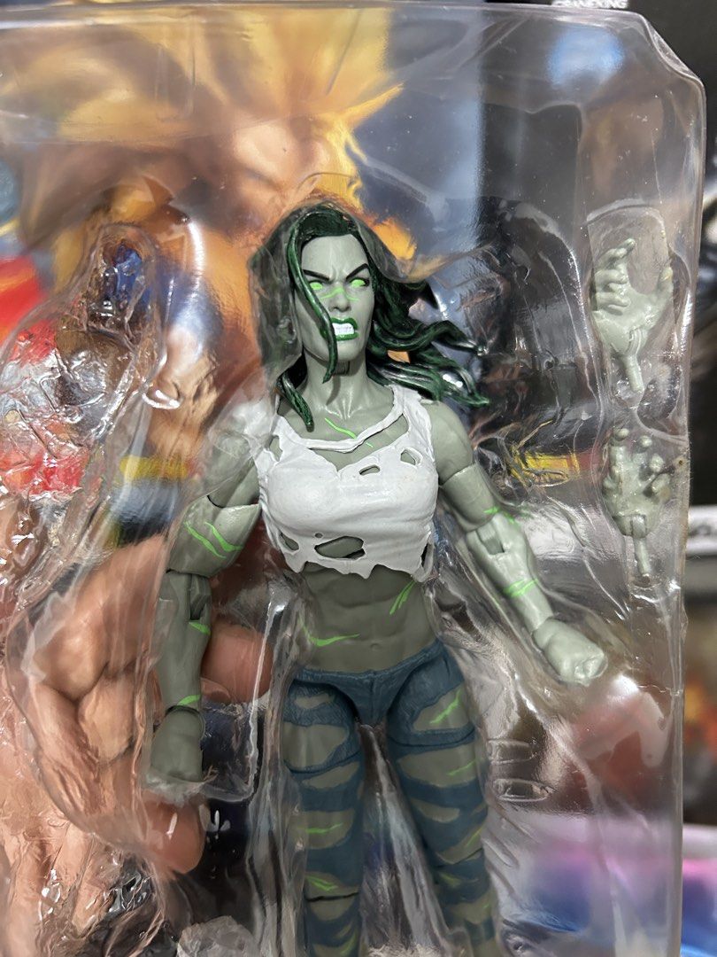 Marvel Legends She-Hulk Build A Figure Super Skrull (Category: Figurines & Statues) located in Muntinlupa City. Submitted by capitalrg (Listing ID 1463566055, Image 3). Description: - Marvel Legends She-Hulk Action Figure - Part of the Super Skrull Build A Figure (BAF) series - never been played , figure is in pristine condition - baf removed - Includes extra hands for posing options - Ideal for any Marvel collector.