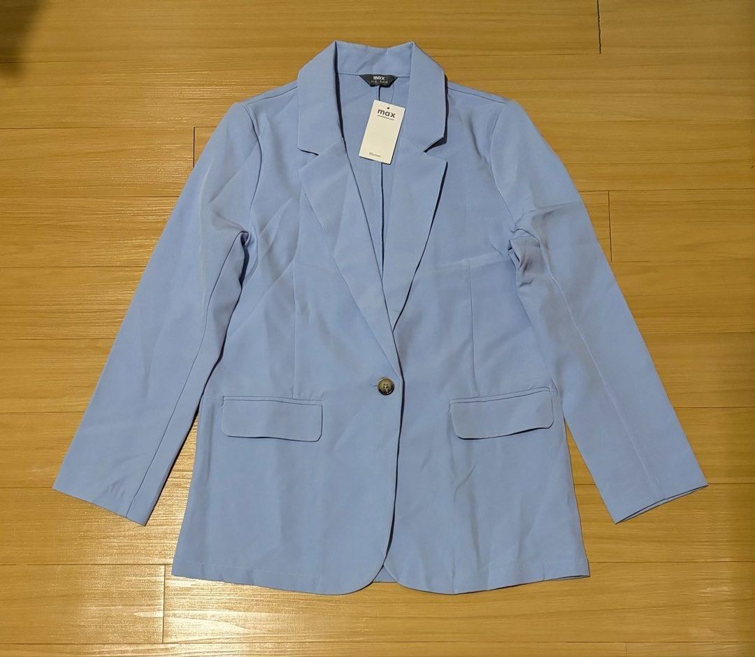 Max Light Blue Women's Single-Breasted Blazer Small - Medium (Category: Coats, Jackets and Outerwear) located in Quezon City. Submitted by beckyshop2024 (Listing ID 1463655540, Image 1). Description: - Unused, washed - Original from US - Runs big, S on tag, fits up to Medium - Width: 19"; Shoulder width: 15"; Length: 28"; Sleeve: 23".