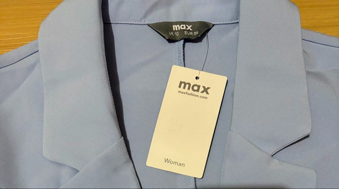 Max Light Blue Women's Single-Breasted Blazer Small - Medium (Category: Coats, Jackets and Outerwear) located in Quezon City. Submitted by beckyshop2024 (Listing ID 1463655540, Image 3). Description: - Unused, washed - Original from US - Runs big, S on tag, fits up to Medium - Width: 19"; Shoulder width: 15"; Length: 28"; Sleeve: 23".