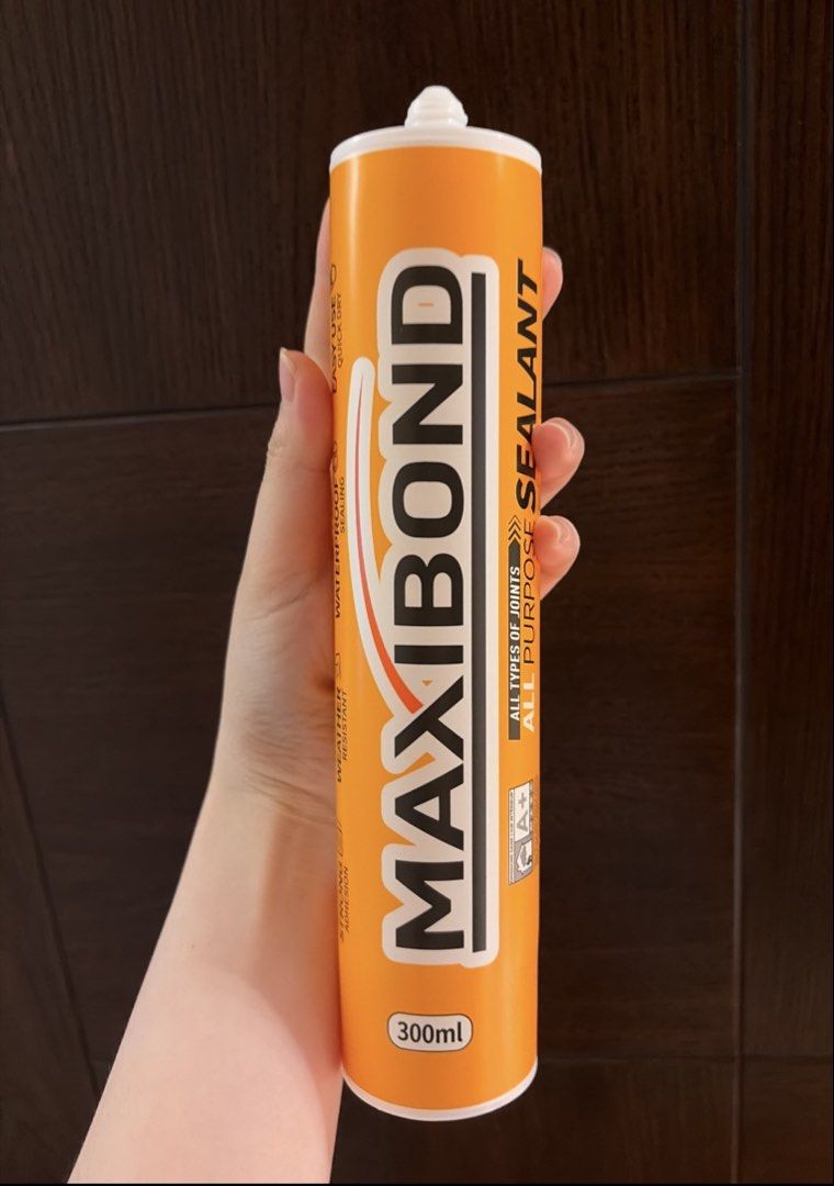 Maxibond All Purpose Neutral Silicone Sealant 300ml (Category: Construction & Building Materials) located in Manila. Submitted by pepperypop (Listing ID 1463696307, Image 1). Description: - Maxibond All Purpose Neutral Silicone Sealant - Built to seal, made to last - Reliable protection for everyday use - Strong adhesion - Waterproof seal - UV & weather resistant - Easy to apply - Long-lasting - Great for windows, doors, wall joints, aluminum, me