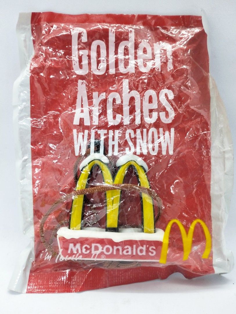 McDo Japan release 2010 Christmas Version Food Strap (Category: Other Merchandise) located in Baguio. Submitted by toys_of_yesteryear (Listing ID 1463708350, Image 1). Description: LOCATION: Baguio City PRICE: 450.00 each + sf DESCRIPTION: 👉 Christmas version food strap. McDo Japan release 2010 CONDITION: 👉 New 👉 Item description is subjective so buyers are encouraged to rely on their judgement based on the pictures posted before buying. Actua