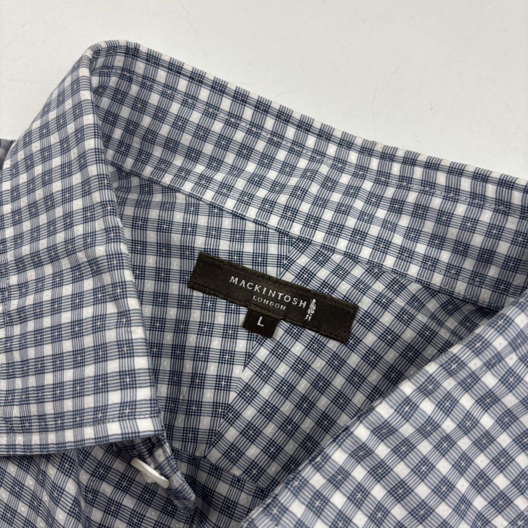 McKintosh Philosophy Stripe Shirt (Category: Tshirts & Polo Shirts ) located in Makati City. Submitted by ragrepository (Listing ID 1463680481, Image 3). Description: McKintosh Philosophy Stripe Shirt Tagged as Large Length- 29” Pit to pit- 22.5” Sleeves- 23.5” Shoulder-17.5” Condition- 9.5/10 Flaw- None .