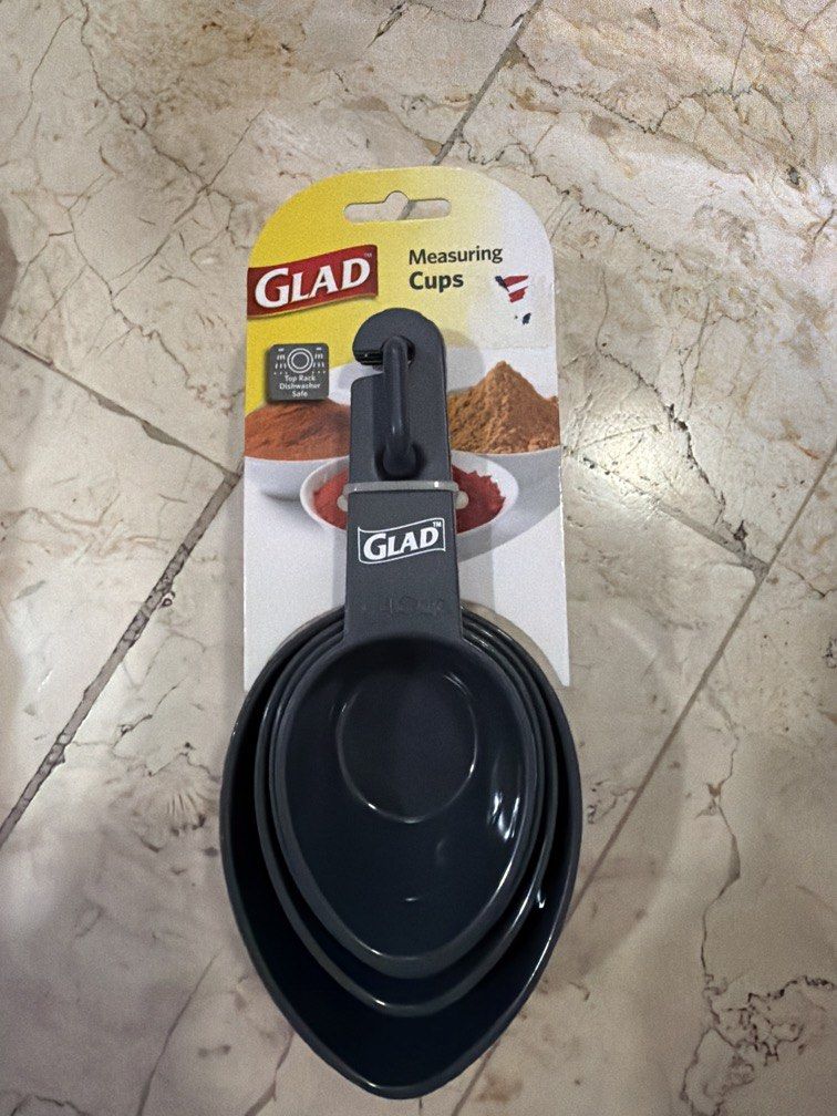 Measuring cups (Category: Other Kitchenware & Tableware) located in Pasay City. Submitted by grace.t12 (Listing ID 1463655915, Image 1). Description: never used.