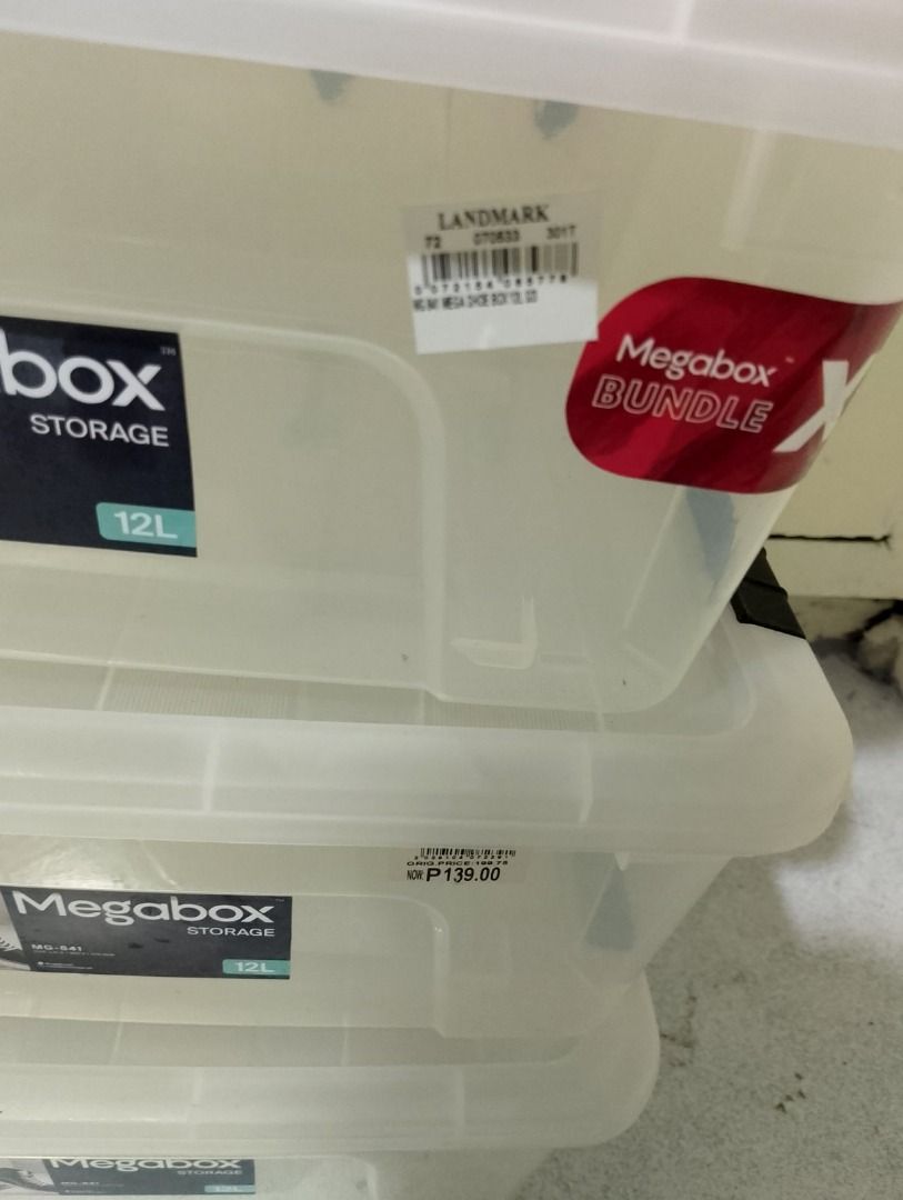 Megabox Storage Bundle 12L Clear Plastic Containers with Lids (Category: Storage Boxes & Baskets) located in Caloocan City. Submitted by youngflower.a202a6 (Listing ID 1463719120, Image 3). Description: MegaBox 12L Storage Box – 5 Pieces | ₱500 Selling 5 pcs MegaBox 12L storage boxes for only ₱600 for the set. • Slightly used, in good condition • Clean and ready to use • 12L capacity each • ₱120 per piece • Selling as a complete set only 📍 Locat