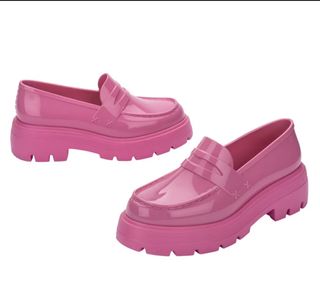 (Category: ) located in . Submitted by renigiclothingshop_04 (Listing ID 1463631789, Image 1). Description: .