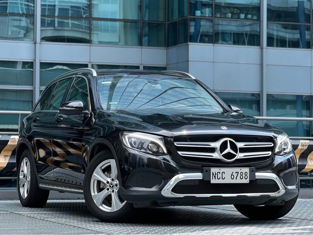 Mercedes-Benz GLC200 (A) (Category: Used Cars) located in Makati City. Submitted by maby_latido05 (Listing ID 1463703010, Image 2). Description: 2017 Mercedes Benz GLC200 2.0 Gas AT‼️🔥 30%DP - 375,000 Php 2yrs - Php 59,000 3yrs - Php 42,000 4yrs - Php 35,000 Chattel and Insurance Included 💯FREE Transfer of Ownership 💯FREE Detailing 💯FREE Bank Processing 💯 Legit Mileage ✅ No Mileage Tampering Guaranteed! 1st Owner Push Start 2.0 Gas Engine Re