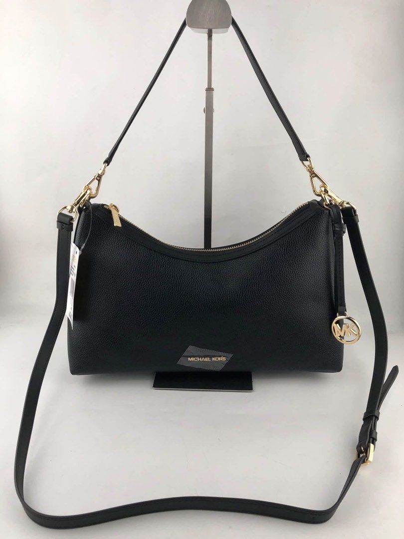 Michael Kors Sammy Medium Convertible Shoulder Bag (Category: Shoulder Bags) located in Binan City. Submitted by pinkykeenshop (Listing ID 1463690122, Image 2). Description: .