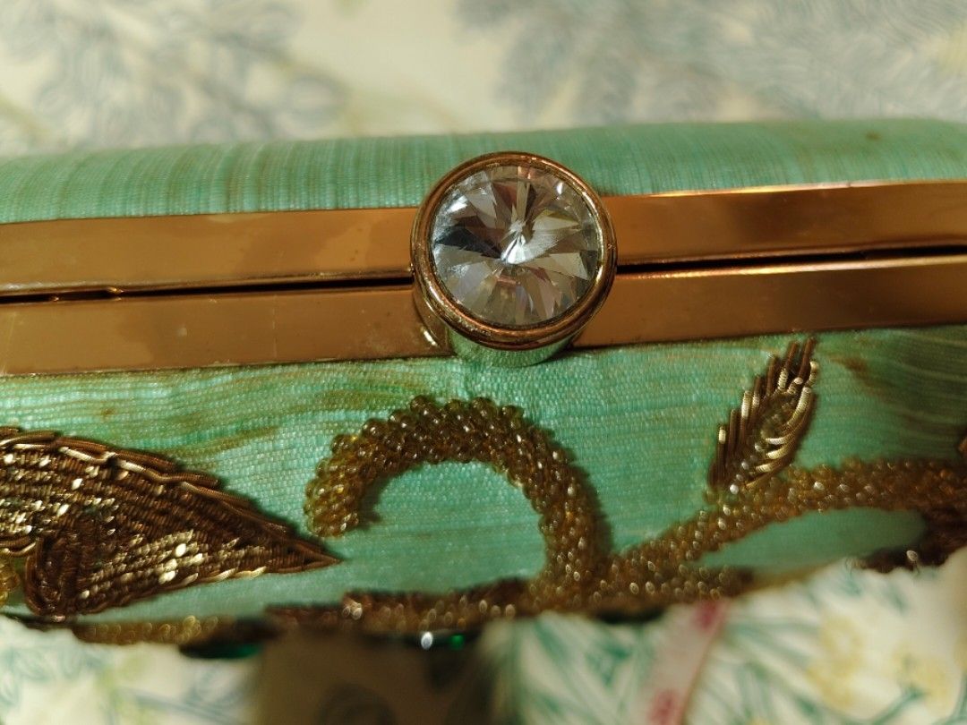 mint green silk box clutch (Category: Clutches) located in Manila. Submitted by rewear.shop (Listing ID 1463570999, Image 2). Description: .