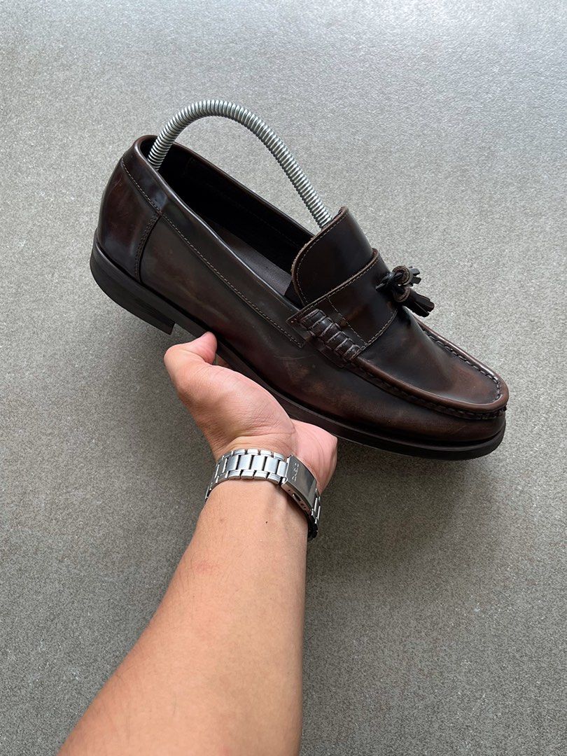 Mishall Tandy Tassel Loafers (Category: Dress Shoes) located in Butuan. Submitted by jacobfrost (Listing ID 1463704626, Image 2). Description: Mishall Tandy Tassel Loafers 8 us mens 26 cm Excellent condition minor signs of usage only ₱1,600 🏷️.