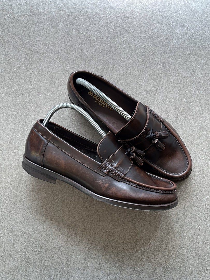 Mishall Tandy Tassel Loafers (Category: Dress Shoes) located in Butuan. Submitted by jacobfrost (Listing ID 1463704626, Image 1). Description: Mishall Tandy Tassel Loafers 8 us mens 26 cm Excellent condition minor signs of usage only ₱1,600 🏷️.