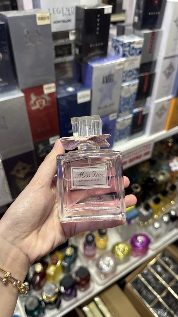 Miss Dior Blooming Bouquet EDT 100ml (Category: Fragrance & Deodorants) located in Manila. Submitted by r.nicole565 (Listing ID 1463625488, Image 1). Description: -Brandnew with Box -Long Lasting Scent -Quality -Trusted by many!🥰.