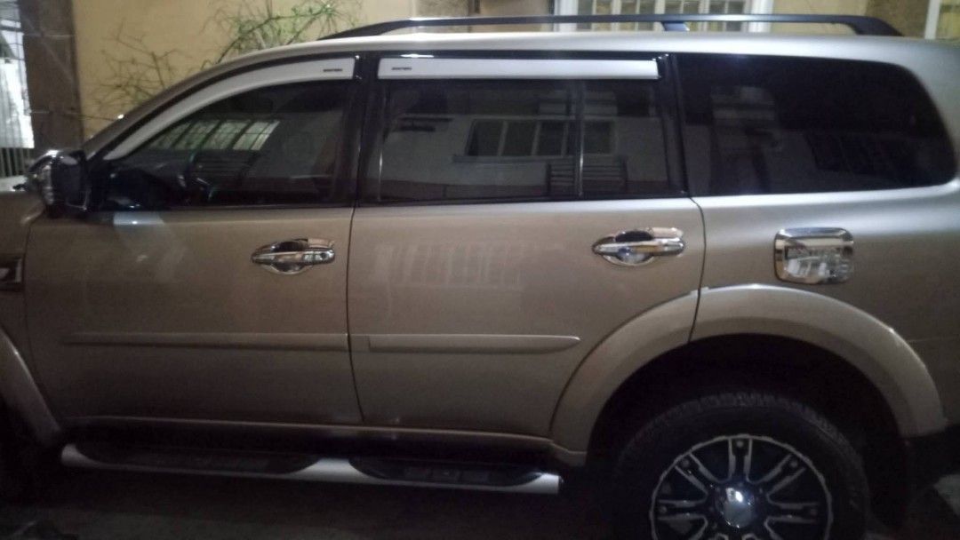 Mitsubishi 2010 montero Auto (Category: Used Cars) located in San Mateo. Submitted by Judeobina (Listing ID 1463559544, Image 3). Description: montero sports at first 0wned 150 kms odo fresh in out ready for long drive new tires and mags see to appreciate flood free.