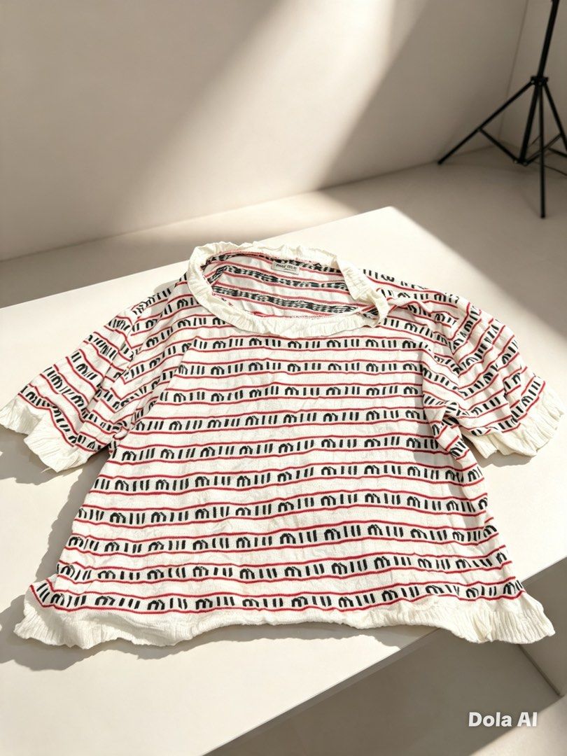 MIU ITALY (Category: Others Tops) located in Manila. Submitted by keedidooplayhouse (Listing ID 1463591888, Image 1). Description: .