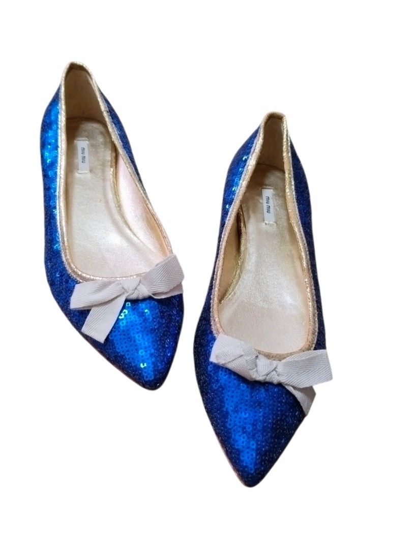 Miu Miu Pointy Shoes (Category: Sneakers & Footwear) located in Caloocan City. Submitted by modishthriftstore (Listing ID 1463647887, Image 1). Description: NO LOW BALlERS PLS Good as New Just removed the plastic protector of the outsole to look unused again 23cm feet loc: Rainbow Village 5 North Caloocan.