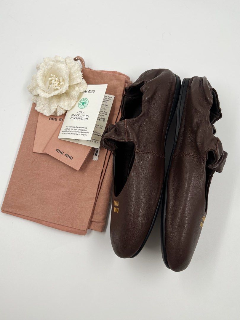 ⚜️Miu Miu Ruches, Ballet flats (Category: Sneakers & Footwear) located in Makati City. Submitted by 90sangel (Listing ID 1463685558, Image 2). Description: Soft and lovely! Size 37 🤎.