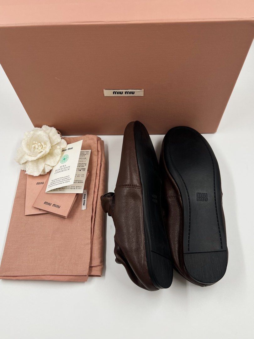 ⚜️Miu Miu Ruches, Ballet flats (Category: Sneakers & Footwear) located in Makati City. Submitted by 90sangel (Listing ID 1463685558, Image 3). Description: Soft and lovely! Size 37 🤎.