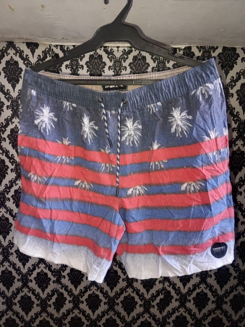 Mix short (Category: Shorts) located in Santa Cruz. Submitted by repradovanclifford455 (Listing ID 1463636368, Image 1). Description: for sale oneill size large excellent 450 rip curl size small 350 tommy swim short size medium excellent 480 nike running size medium to large excellent 450 billabong short size large excellent 480.