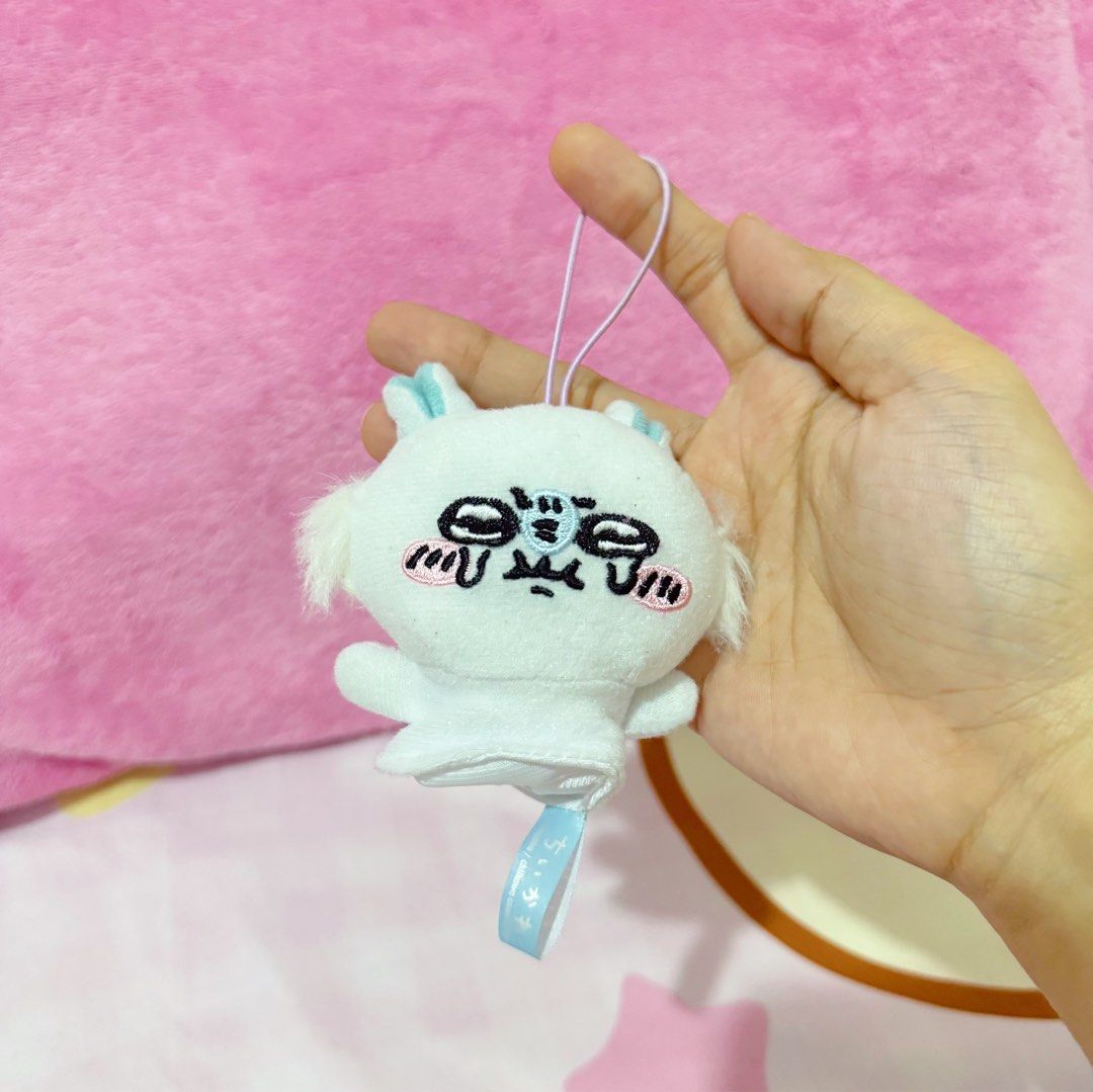 Momonga Chiikawa Finger Puppet Charm Plush (Category: Plushies & Soft Toys) located in Manila. Submitted by ashyyel_ (Listing ID 1463676750, Image 1). Description: .