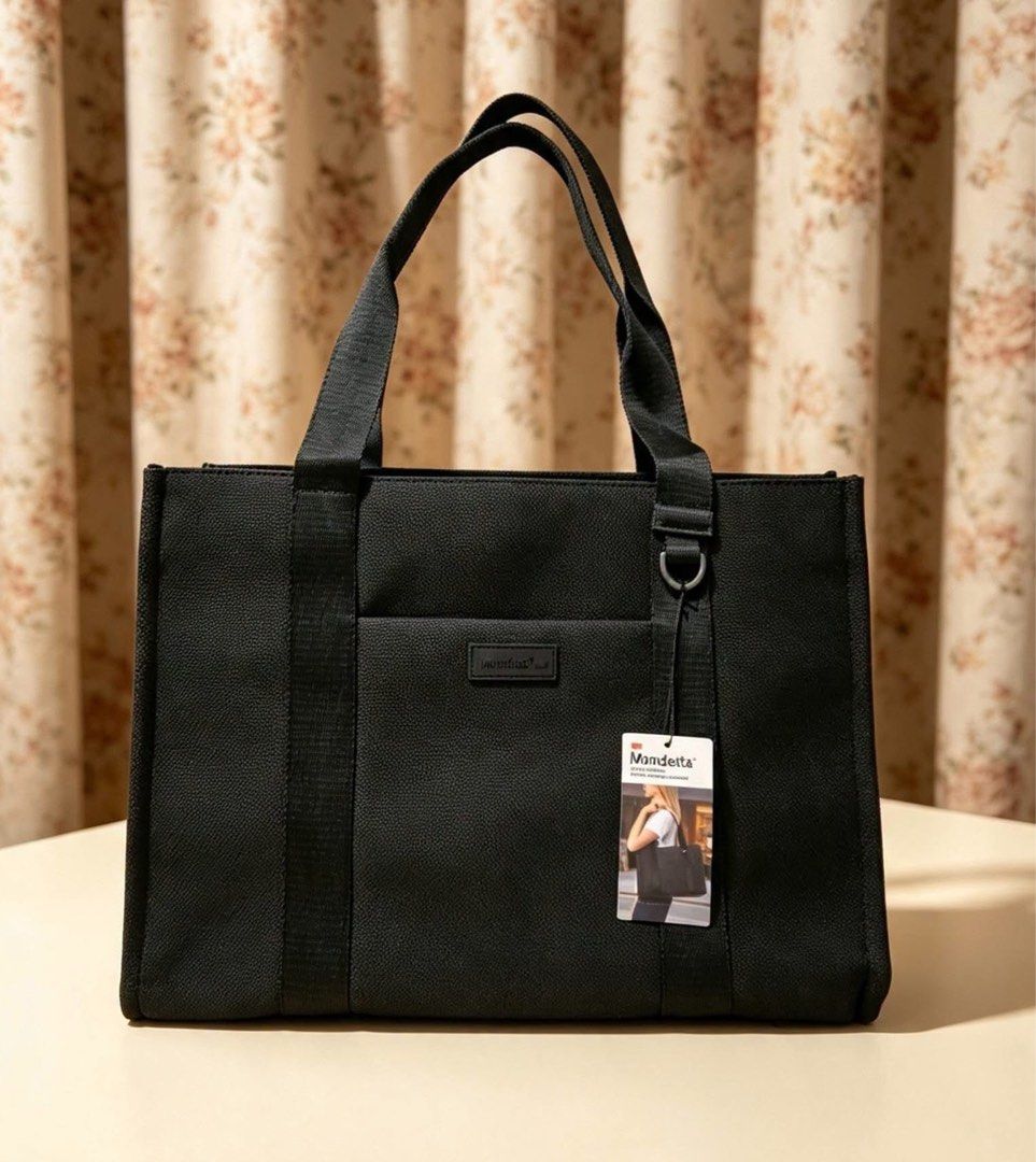 Mondetta Tote Bag Black (Category: Tote Bags) located in Caloocan City. Submitted by rsreciorph (Listing ID 1463663306, Image 1). Description: .