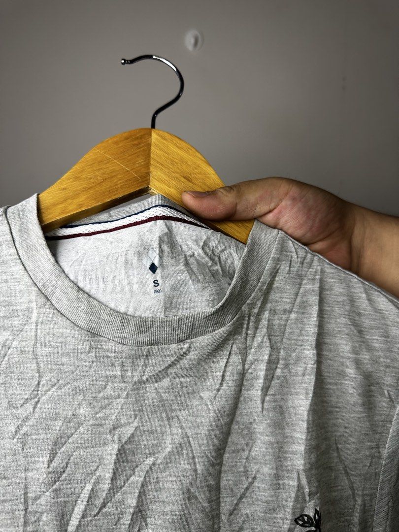 MONT BELL (Category: Tshirts & Polo Shirts ) located in Molave. Submitted by thriftmate13 (Listing ID 1463600570, Image 2). Description: .