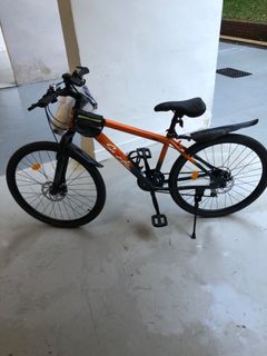 (Category: ) located in . Submitted by giant99bike (Listing ID 1463658921, Image 1). Description: .