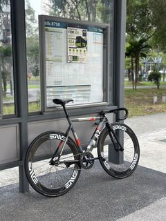 (Category: ) located in . Submitted by chillguybikes (Listing ID 1463687532, Image 1). Description: .