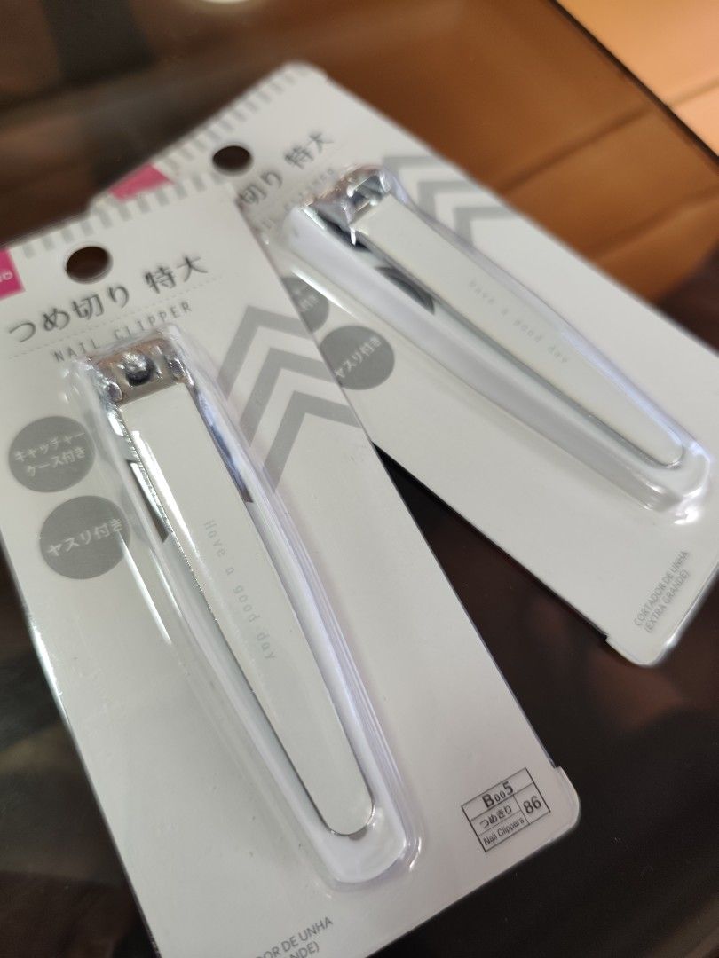 Nail Cutter 4 inches (Category: Hands & Nails) located in Makati City. Submitted by khrizaccessories (Listing ID 1463605516, Image 3). Description: Bought from Daiso Osaka Japan.